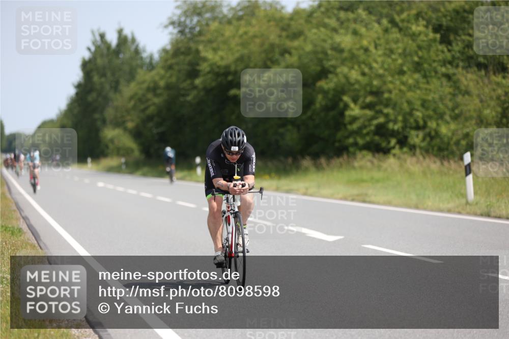 22.06.2025 - Viking Triathlon Yannick Fuchs http://msf.ph/oto/8098598 22.06.2025 11:23:10 Radfahren 20, 431, 495, 552 meine-sportfotos.de