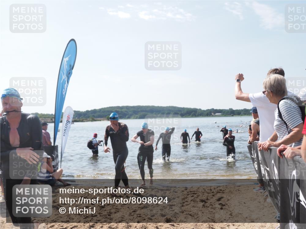 22.06.2025 - Viking Triathlon MichiJ http://msf.ph/oto/8098624 22.06.2025 10:43:23 Schwimmen 31, 109, 115, 257, 483, 501, 620 meine-sportfotos.de