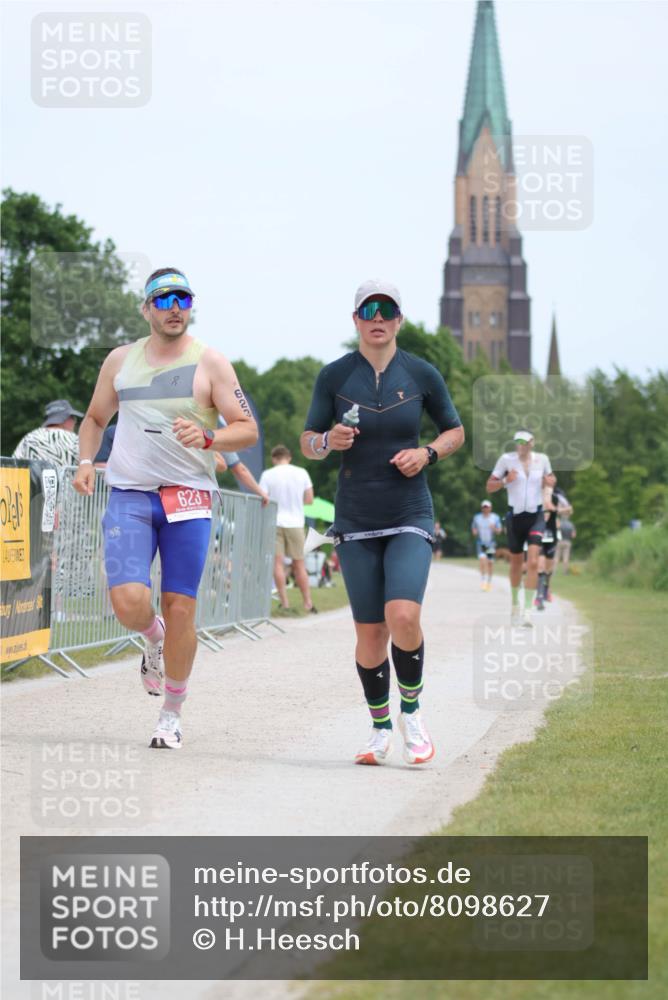 22.06.2025 - Viking Triathlon H.Heesch http://msf.ph/oto/8098627 22.06.2025 13:30:40 Laufen 184, 450, 454, 623 meine-sportfotos.de