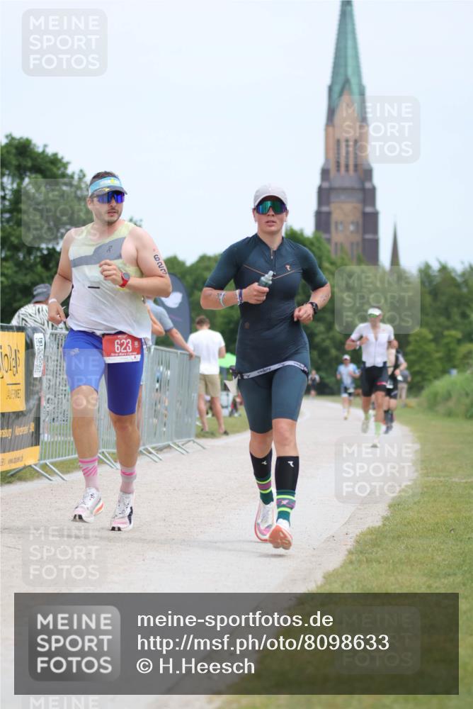 22.06.2025 - Viking Triathlon H.Heesch http://msf.ph/oto/8098633 22.06.2025 13:30:40 Laufen 184, 450, 454, 623 meine-sportfotos.de