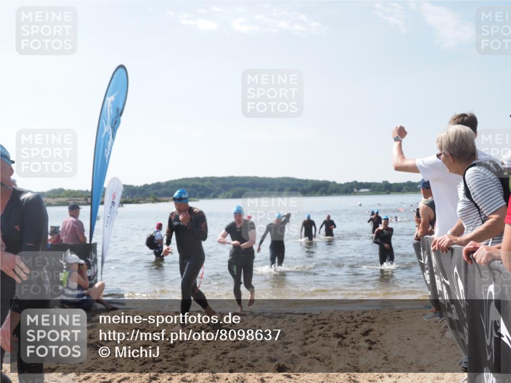 22.06.2025 - Viking Triathlon MichiJ http://msf.ph/oto/8098637 22.06.2025 10:43:23 Schwimmen 31, 109, 115, 257, 483, 501, 620 meine-sportfotos.de