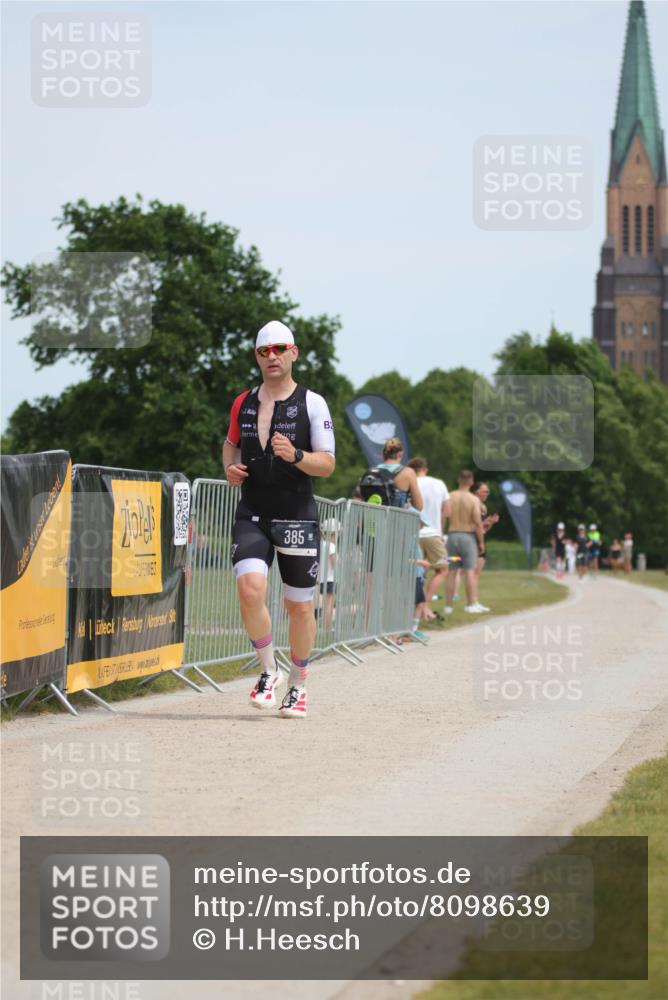 22.06.2025 - Viking Triathlon H.Heesch http://msf.ph/oto/8098639 22.06.2025 13:14:45 Laufen 385 meine-sportfotos.de