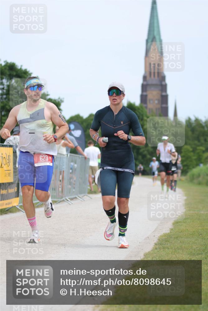 22.06.2025 - Viking Triathlon H.Heesch http://msf.ph/oto/8098645 22.06.2025 13:30:40 Laufen 184, 450, 454, 623 meine-sportfotos.de