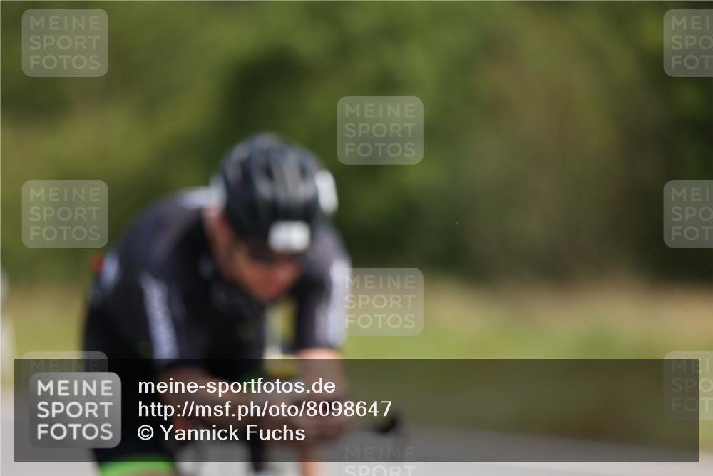 22.06.2025 - Viking Triathlon Yannick Fuchs http://msf.ph/oto/8098647 22.06.2025 11:23:11 Radfahren 233, 431, 495, 536, 552 meine-sportfotos.de