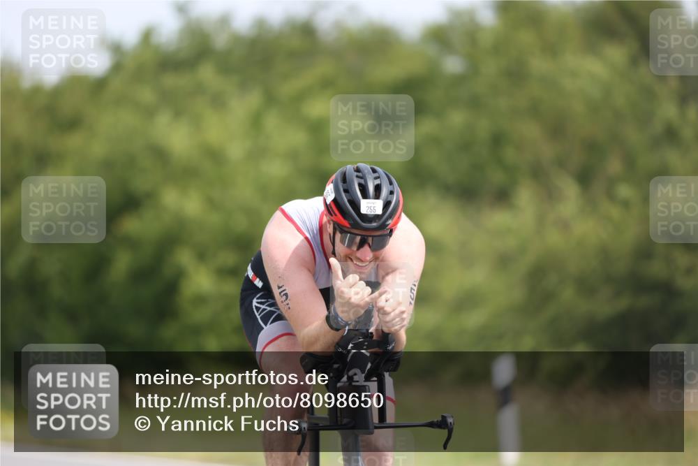 22.06.2025 - Viking Triathlon Yannick Fuchs http://msf.ph/oto/8098650 22.06.2025 12:02:07 Radfahren 62, 255, 349, 620 meine-sportfotos.de