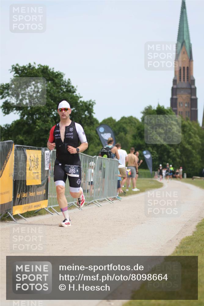 22.06.2025 - Viking Triathlon H.Heesch http://msf.ph/oto/8098664 22.06.2025 13:14:45 Laufen 385 meine-sportfotos.de