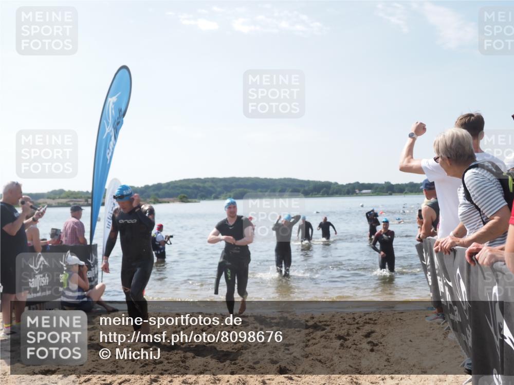 22.06.2025 - Viking Triathlon MichiJ http://msf.ph/oto/8098676 22.06.2025 10:43:23 Schwimmen 31, 109, 115, 257, 483, 501, 620 meine-sportfotos.de