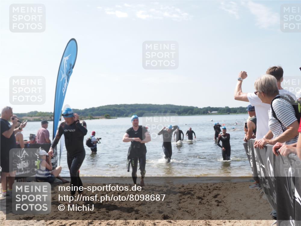 22.06.2025 - Viking Triathlon MichiJ http://msf.ph/oto/8098687 22.06.2025 10:43:24 Schwimmen 31, 109, 115, 257, 483, 501, 620 meine-sportfotos.de