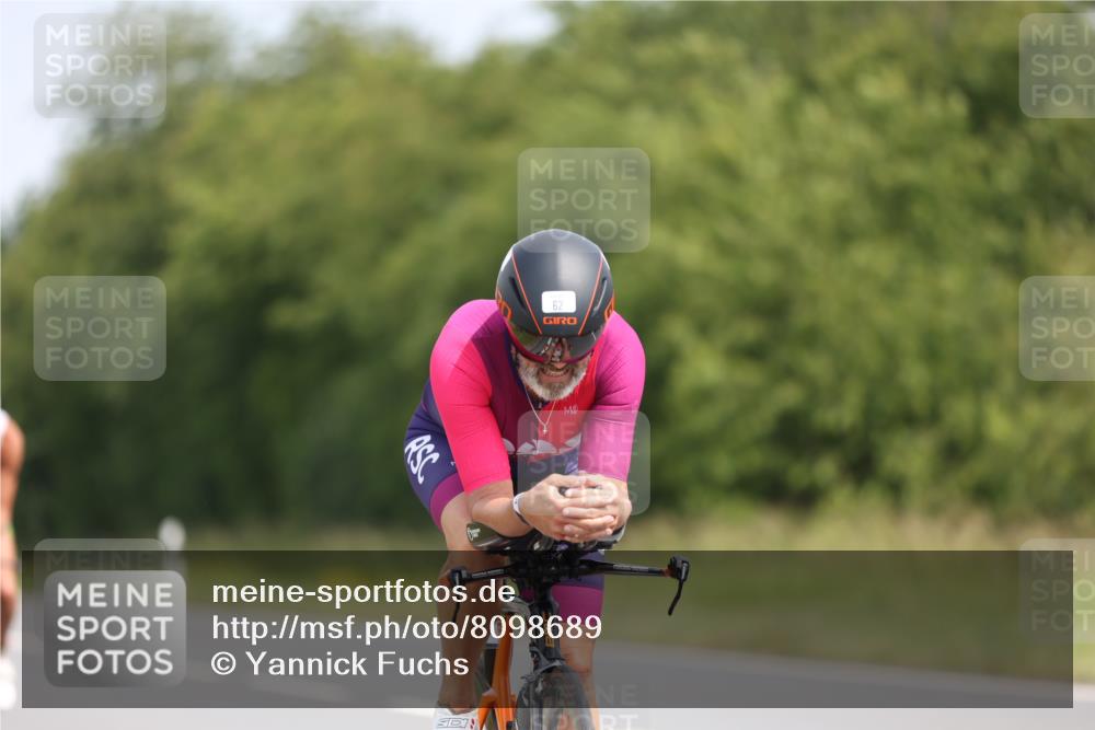 22.06.2025 - Viking Triathlon Yannick Fuchs http://msf.ph/oto/8098689 22.06.2025 12:02:09 Radfahren 62, 255, 349, 620, 654 meine-sportfotos.de