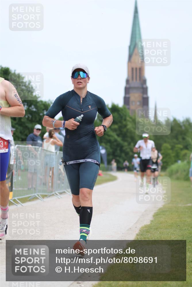 22.06.2025 - Viking Triathlon H.Heesch http://msf.ph/oto/8098691 22.06.2025 13:30:41 Laufen 184, 450, 623 meine-sportfotos.de