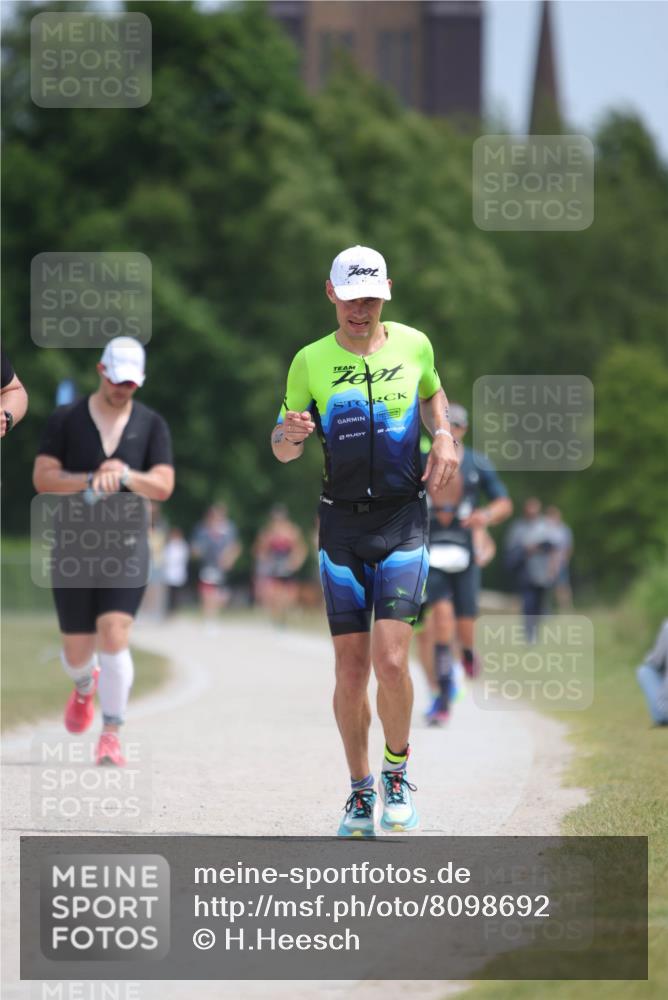 22.06.2025 - Viking Triathlon H.Heesch http://msf.ph/oto/8098692 22.06.2025 13:15:10 Laufen 29, 134 meine-sportfotos.de