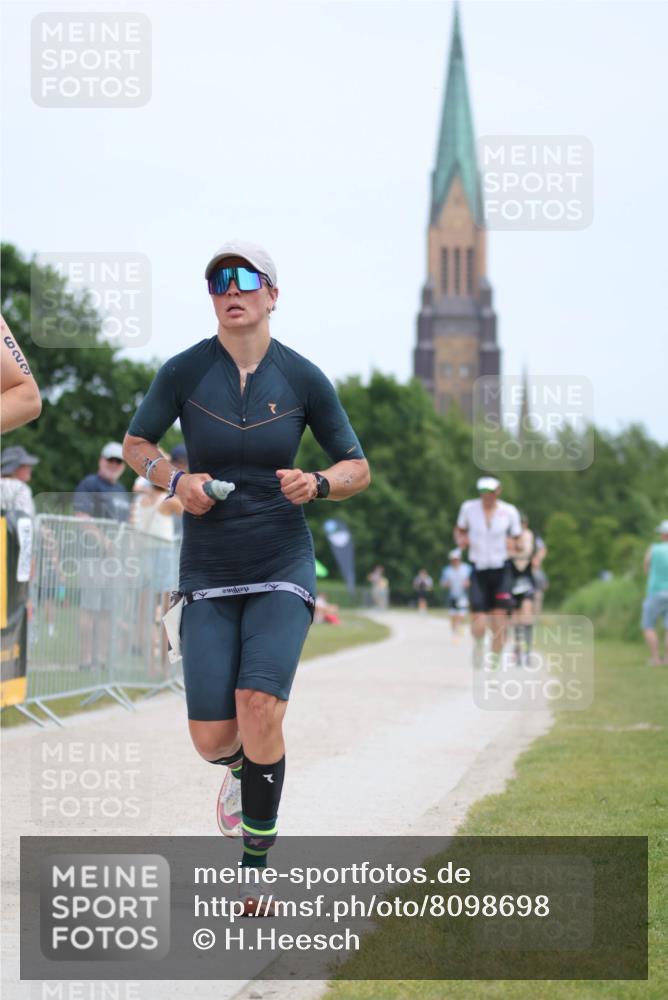 22.06.2025 - Viking Triathlon H.Heesch http://msf.ph/oto/8098698 22.06.2025 13:30:41 Laufen 184, 450, 623 meine-sportfotos.de