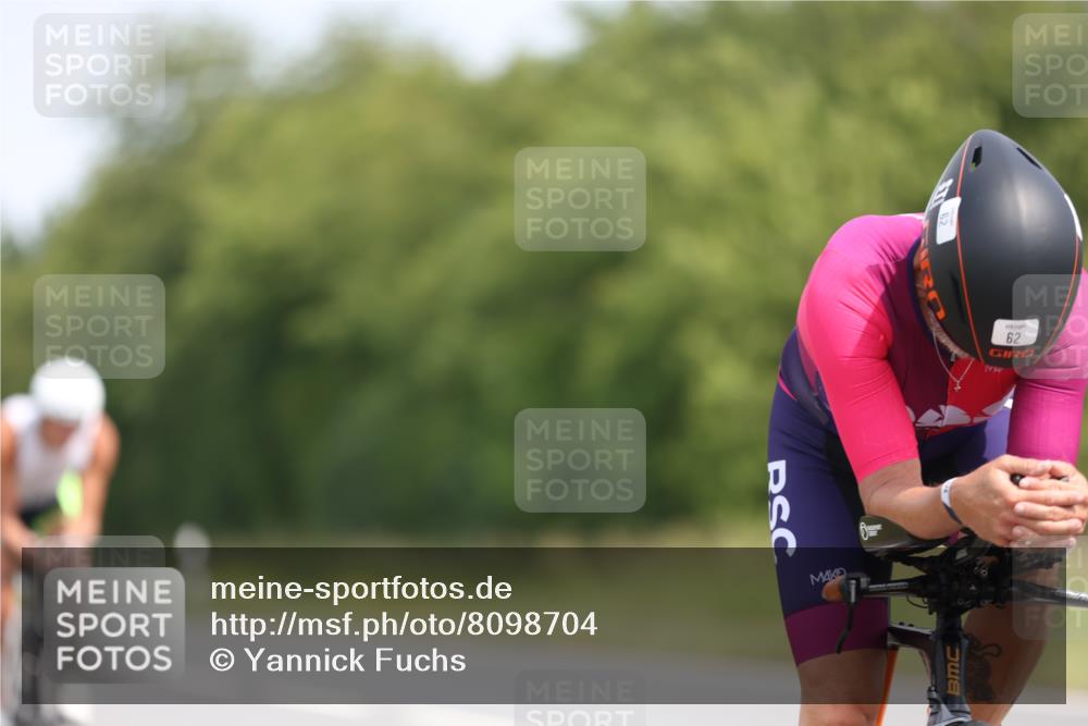 22.06.2025 - Viking Triathlon Yannick Fuchs http://msf.ph/oto/8098704 22.06.2025 12:02:09 Radfahren 62, 255, 349, 620, 654 meine-sportfotos.de