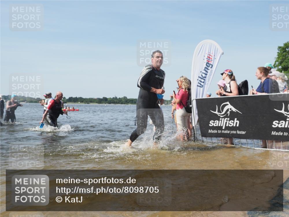 22.06.2025 - Viking Triathlon KatJ http://msf.ph/oto/8098705 22.06.2025 10:32:07 Schwimmen 63, 193, 207, 214, 226, 271, 449, 464, 488 meine-sportfotos.de