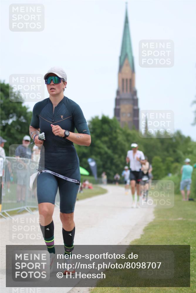 22.06.2025 - Viking Triathlon H.Heesch http://msf.ph/oto/8098707 22.06.2025 13:30:41 Laufen 184, 450, 623 meine-sportfotos.de