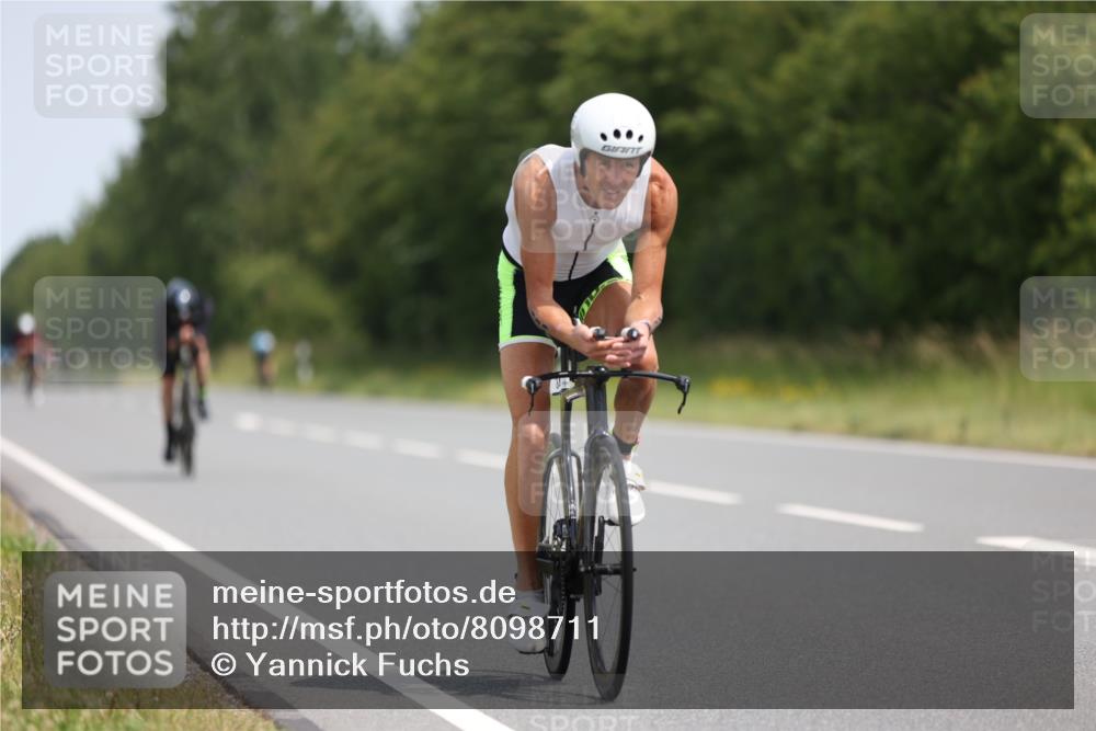 22.06.2025 - Viking Triathlon Yannick Fuchs http://msf.ph/oto/8098711 22.06.2025 12:02:10 Radfahren 62, 255, 349, 620, 654 meine-sportfotos.de