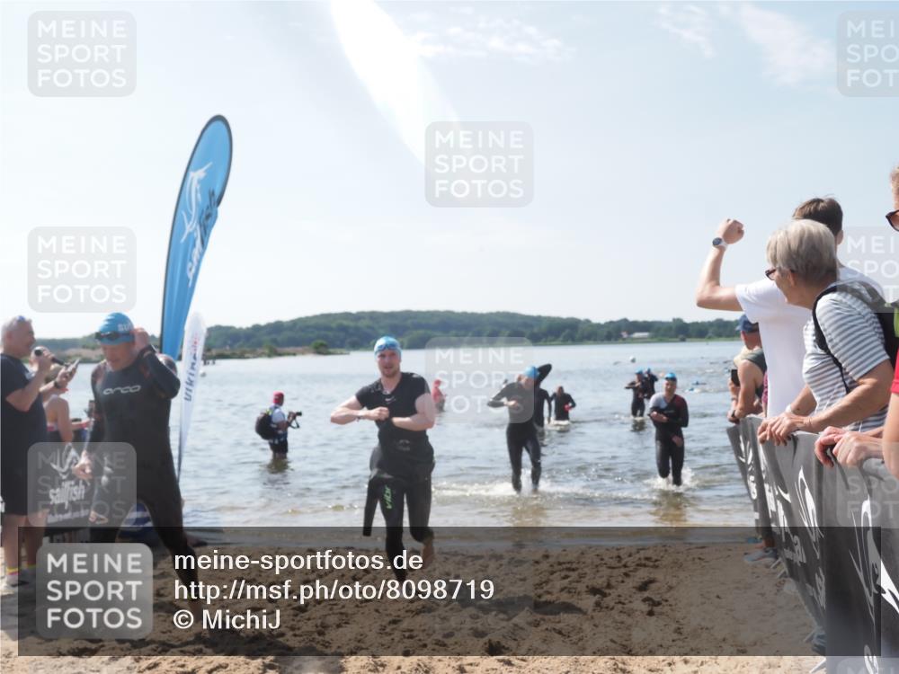22.06.2025 - Viking Triathlon MichiJ http://msf.ph/oto/8098719 22.06.2025 10:43:24 Schwimmen 31, 109, 115, 257, 483, 501, 620 meine-sportfotos.de