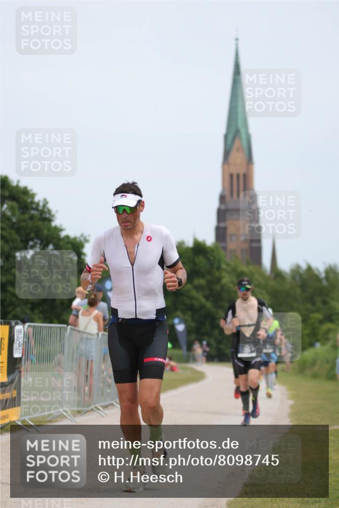 22.06.2025 - Viking Triathlon H.Heesch http://msf.ph/oto/8098745 22.06.2025 13:30:46 Laufen 310, 331, 450 meine-sportfotos.de
