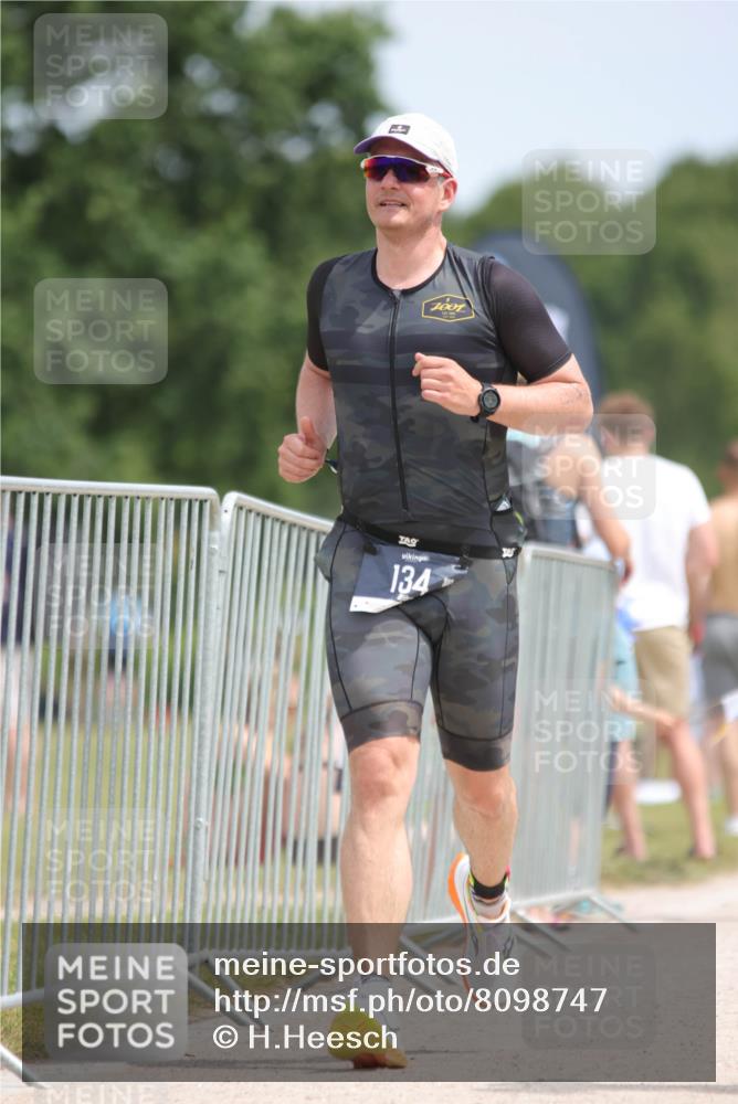 22.06.2025 - Viking Triathlon H.Heesch http://msf.ph/oto/8098747 22.06.2025 13:15:13 Laufen 29, 134, 232 meine-sportfotos.de