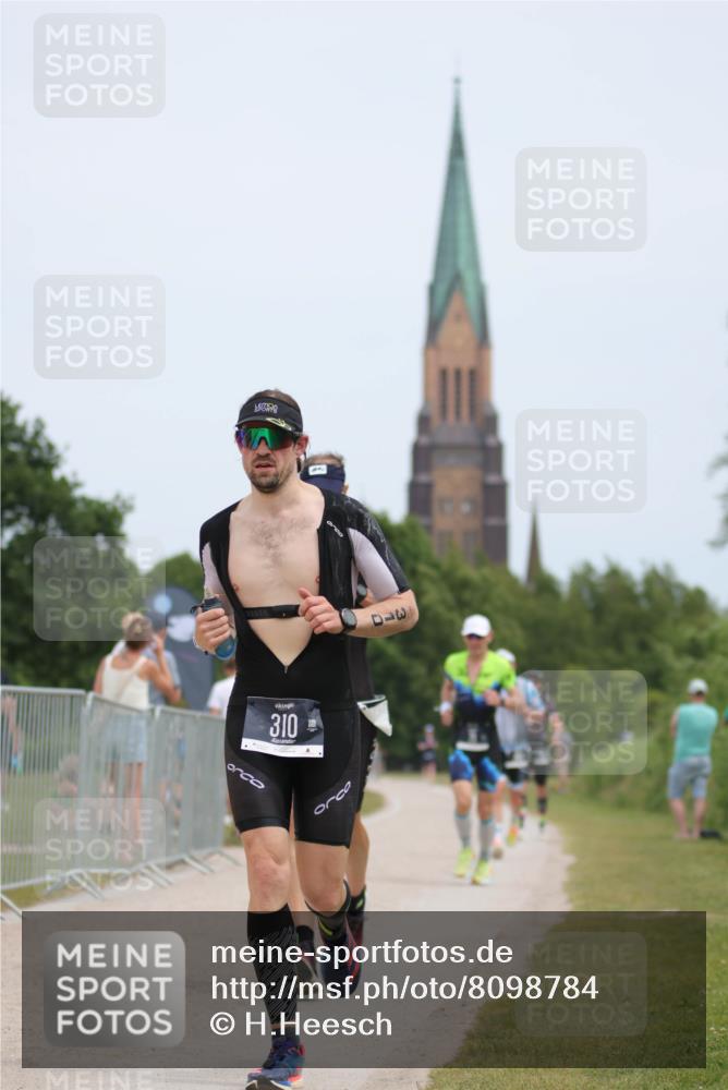 22.06.2025 - Viking Triathlon H.Heesch http://msf.ph/oto/8098784 22.06.2025 13:30:49 Laufen 71, 310, 331, 361, 450 meine-sportfotos.de