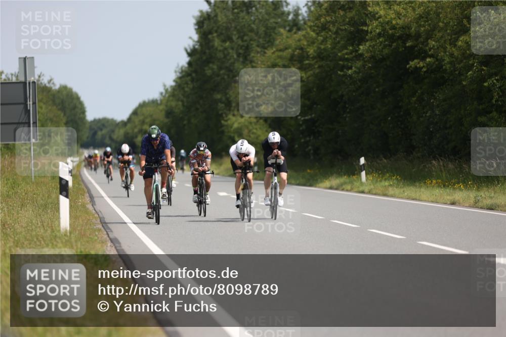 22.06.2025 - Viking Triathlon Yannick Fuchs http://msf.ph/oto/8098789 22.06.2025 11:23:18 Radfahren 157, 233, 332, 351, 431, 449, 495, 517, 536 meine-sportfotos.de