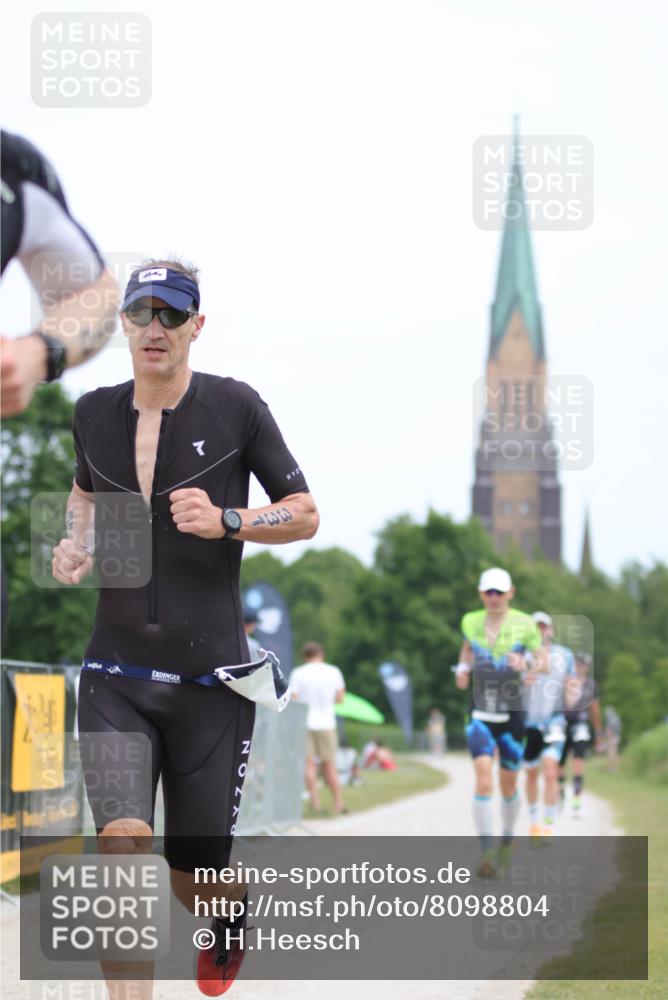 22.06.2025 - Viking Triathlon H.Heesch http://msf.ph/oto/8098804 22.06.2025 13:30:51 Laufen 71, 310, 331, 361, 450 meine-sportfotos.de