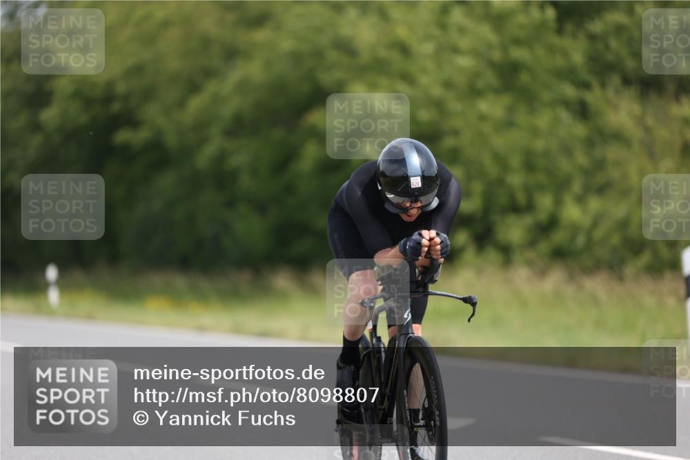 22.06.2025 - Viking Triathlon Yannick Fuchs http://msf.ph/oto/8098807 22.06.2025 12:02:12 Radfahren 53, 62, 255, 349, 443, 620, 654 meine-sportfotos.de