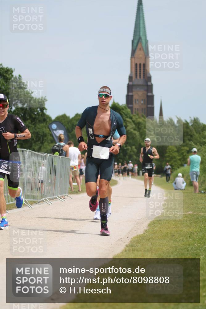 22.06.2025 - Viking Triathlon H.Heesch http://msf.ph/oto/8098808 22.06.2025 13:15:21 Laufen 81, 134, 228, 232, 265, 365 meine-sportfotos.de