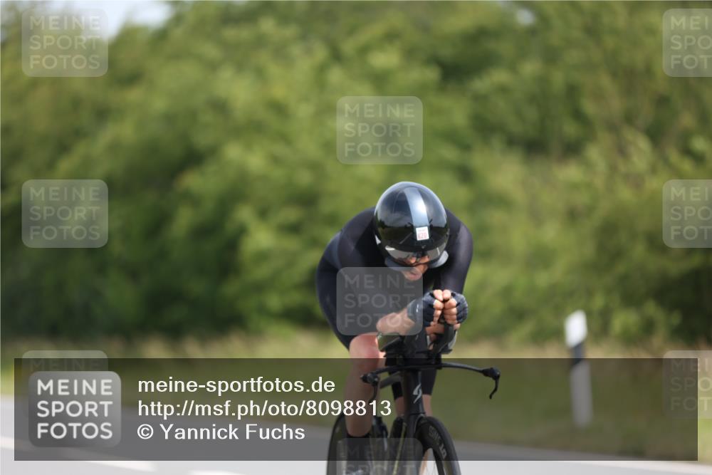 22.06.2025 - Viking Triathlon Yannick Fuchs http://msf.ph/oto/8098813 22.06.2025 12:02:13 Radfahren 53, 62, 178, 349, 443, 620, 654 meine-sportfotos.de