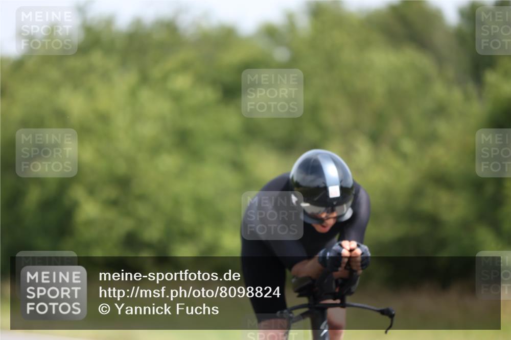 22.06.2025 - Viking Triathlon Yannick Fuchs http://msf.ph/oto/8098824 22.06.2025 12:02:13 Radfahren 53, 62, 178, 349, 443, 620, 654 meine-sportfotos.de