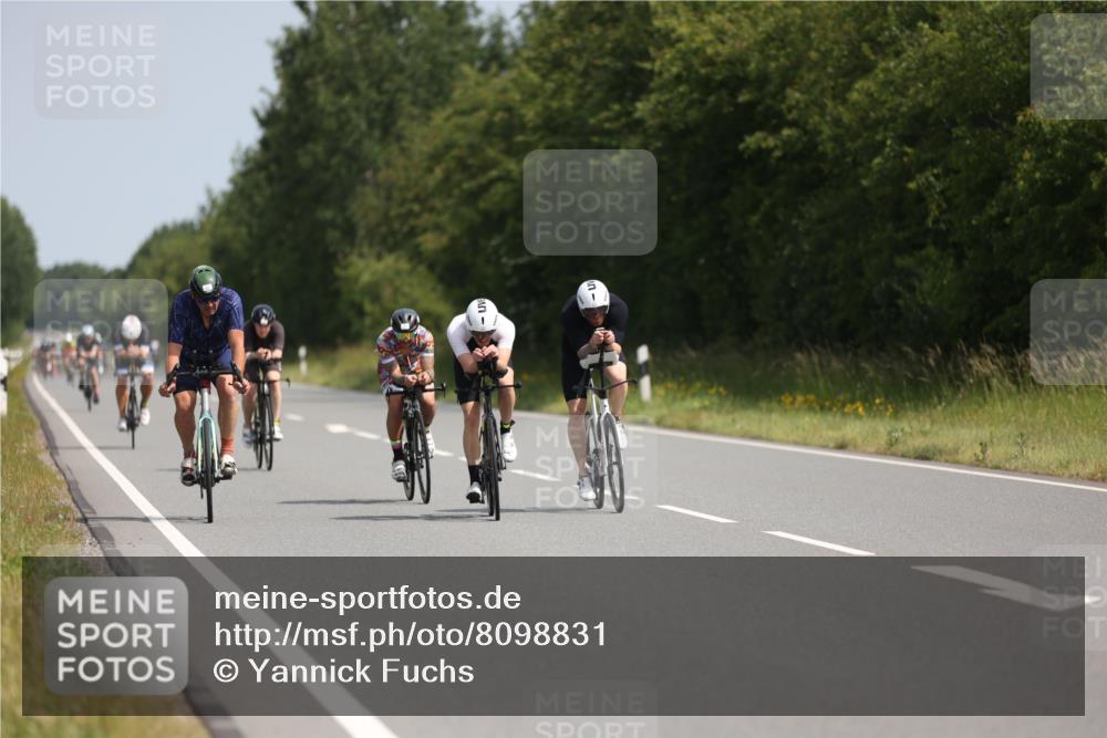 22.06.2025 - Viking Triathlon Yannick Fuchs http://msf.ph/oto/8098831 22.06.2025 11:23:18 Radfahren 157, 233, 332, 351, 431, 449, 495, 517, 536 meine-sportfotos.de