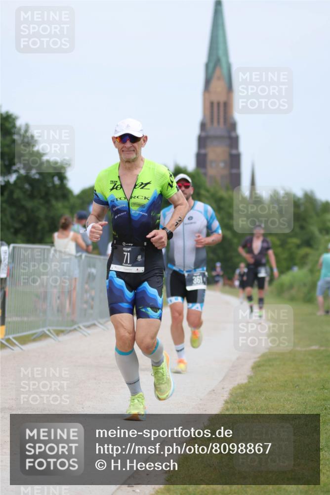 22.06.2025 - Viking Triathlon H.Heesch http://msf.ph/oto/8098867 22.06.2025 13:30:54 Laufen 71, 310, 331, 361 meine-sportfotos.de