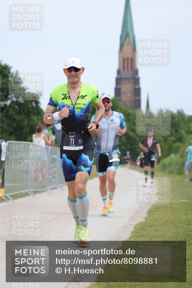22.06.2025 - Viking Triathlon H.Heesch http://msf.ph/oto/8098881 22.06.2025 13:30:54 Laufen 71, 310, 331, 361 meine-sportfotos.de