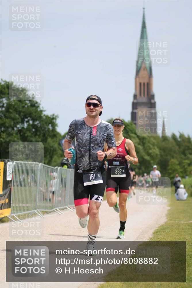 22.06.2025 - Viking Triathlon H.Heesch http://msf.ph/oto/8098882 22.06.2025 13:15:36 Laufen 161, 382 meine-sportfotos.de