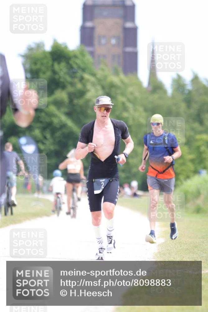 22.06.2025 - Viking Triathlon H.Heesch http://msf.ph/oto/8098883 22.06.2025 12:41:49 Laufen 2, 100 meine-sportfotos.de