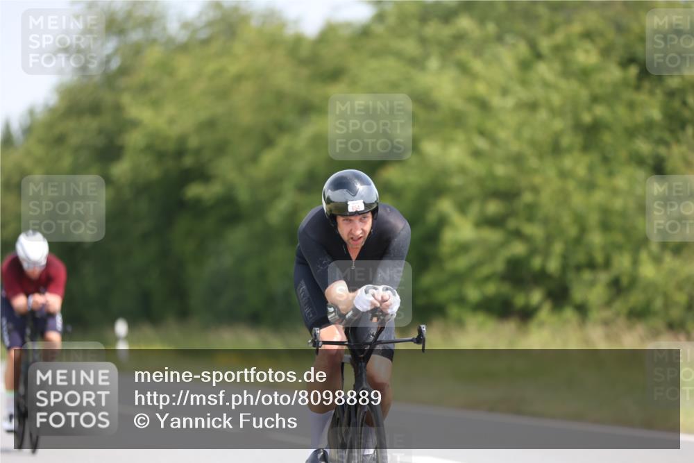22.06.2025 - Viking Triathlon Yannick Fuchs http://msf.ph/oto/8098889 22.06.2025 12:02:19 Radfahren 51, 53, 90, 178, 198, 388, 401, 443, 526, 642, 654 meine-sportfotos.de