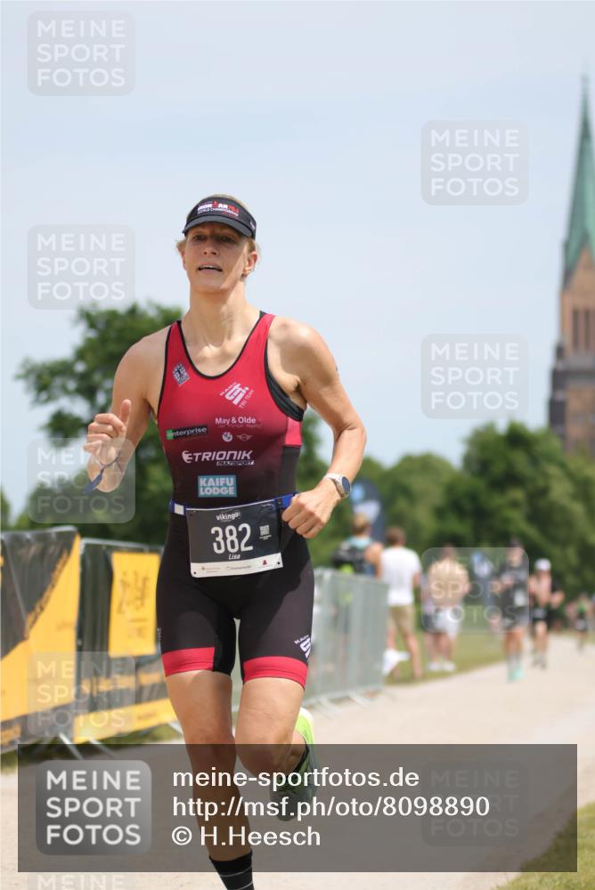 22.06.2025 - Viking Triathlon H.Heesch http://msf.ph/oto/8098890 22.06.2025 13:15:38 Laufen 161, 382 meine-sportfotos.de