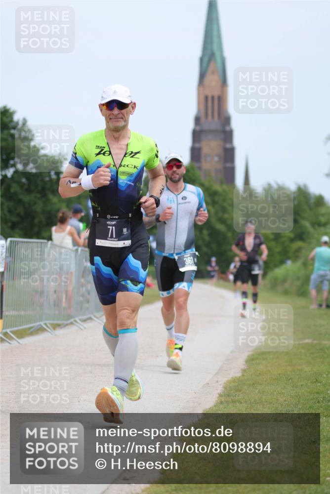 22.06.2025 - Viking Triathlon H.Heesch http://msf.ph/oto/8098894 22.06.2025 13:30:55 Laufen 71, 331, 361 meine-sportfotos.de