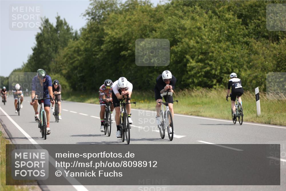 22.06.2025 - Viking Triathlon Yannick Fuchs http://msf.ph/oto/8098912 22.06.2025 11:23:20 Radfahren 157, 233, 332, 351, 449, 495, 517, 536 meine-sportfotos.de