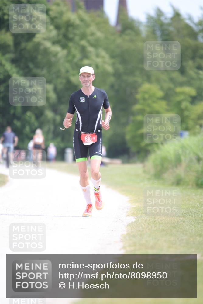22.06.2025 - Viking Triathlon H.Heesch http://msf.ph/oto/8098950 22.06.2025 12:42:13 Laufen 6, 610 meine-sportfotos.de