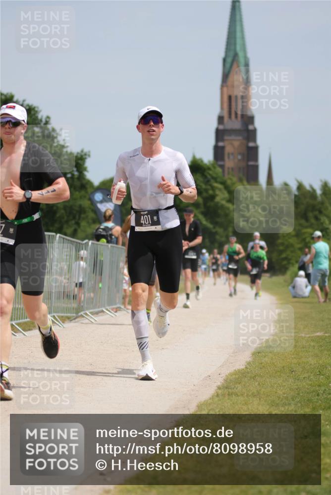 22.06.2025 - Viking Triathlon H.Heesch http://msf.ph/oto/8098958 22.06.2025 13:15:48 Laufen 117, 170, 304, 401, 549 meine-sportfotos.de