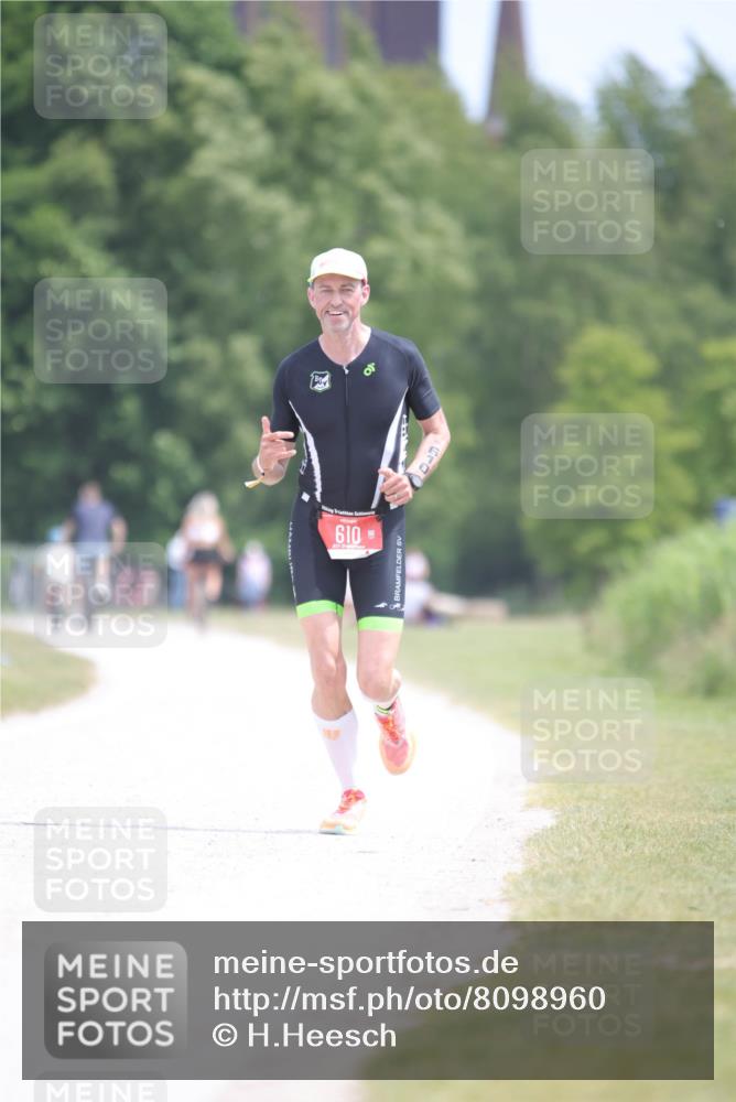 22.06.2025 - Viking Triathlon H.Heesch http://msf.ph/oto/8098960 22.06.2025 12:42:14 Laufen 6, 610 meine-sportfotos.de