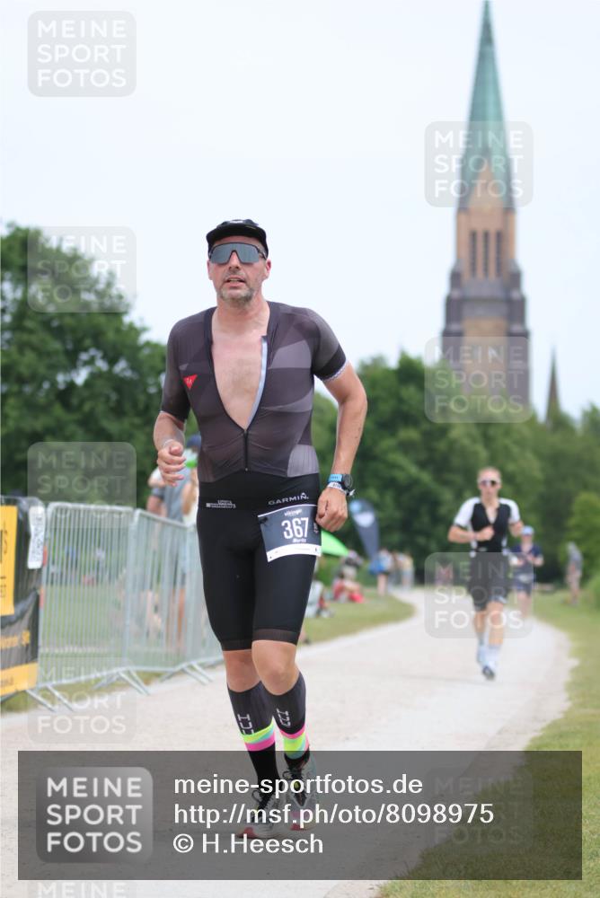 22.06.2025 - Viking Triathlon H.Heesch http://msf.ph/oto/8098975 22.06.2025 13:31:07 Laufen 22, 367 meine-sportfotos.de