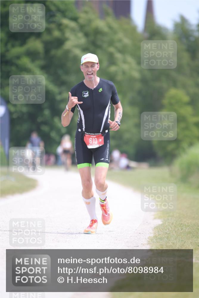 22.06.2025 - Viking Triathlon H.Heesch http://msf.ph/oto/8098984 22.06.2025 12:42:15 Laufen 6, 610 meine-sportfotos.de