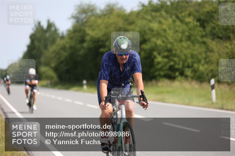 22.06.2025 - Viking Triathlon Yannick Fuchs http://msf.ph/oto/8098986 22.06.2025 11:23:22 Radfahren 157, 233, 332, 351, 449, 517, 536 meine-sportfotos.de