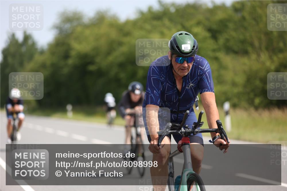 22.06.2025 - Viking Triathlon Yannick Fuchs http://msf.ph/oto/8098998 22.06.2025 11:23:22 Radfahren 157, 233, 332, 351, 449, 517, 536 meine-sportfotos.de