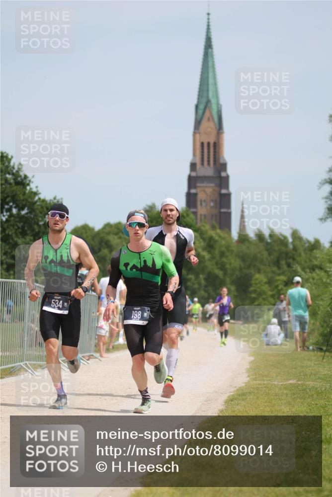 22.06.2025 - Viking Triathlon H.Heesch http://msf.ph/oto/8099014 22.06.2025 13:15:56 Laufen 170, 198, 304, 393, 534 meine-sportfotos.de