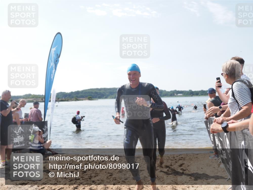 22.06.2025 - Viking Triathlon MichiJ http://msf.ph/oto/8099017 22.06.2025 10:43:29 Schwimmen 115, 257, 480, 483, 501, 620 meine-sportfotos.de