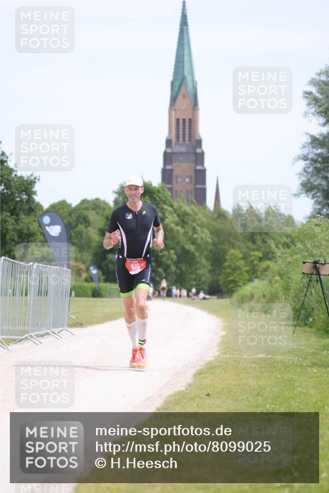 22.06.2025 - Viking Triathlon H.Heesch http://msf.ph/oto/8099025 22.06.2025 12:42:17 Laufen 610 meine-sportfotos.de