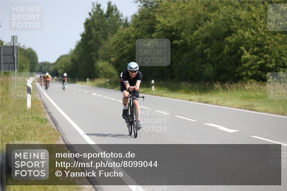 22.06.2025 - Viking Triathlon Yannick Fuchs http://msf.ph/oto/8099044 22.06.2025 11:23:27 Radfahren 157, 332, 351, 398, 632 meine-sportfotos.de
